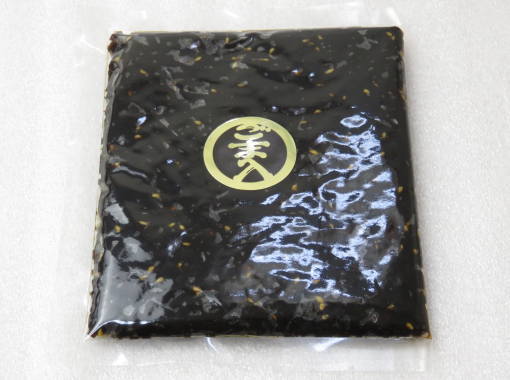 ごま入昆布